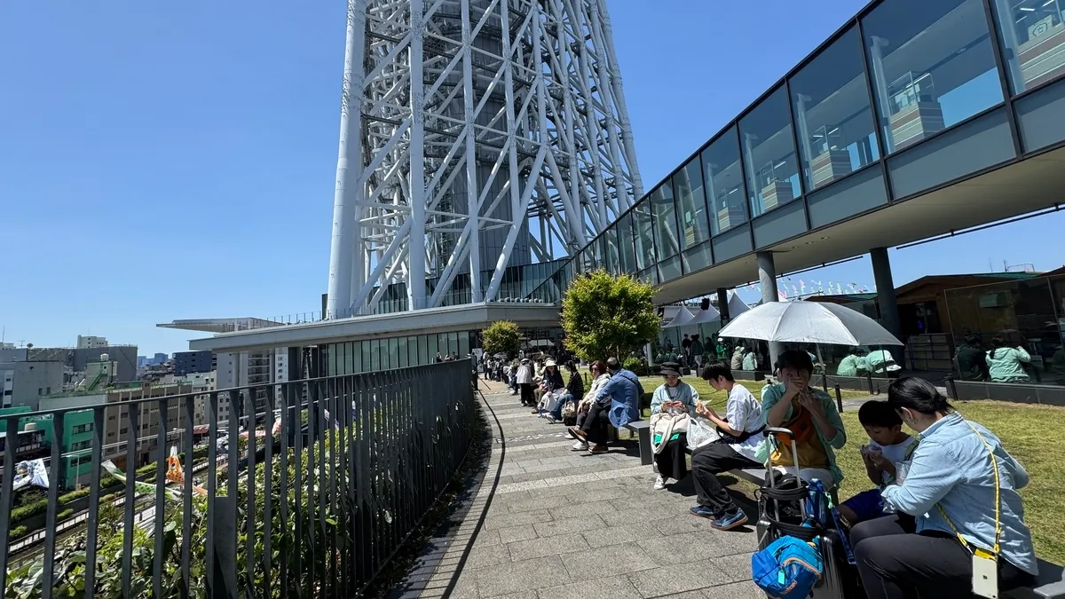 ベンチ