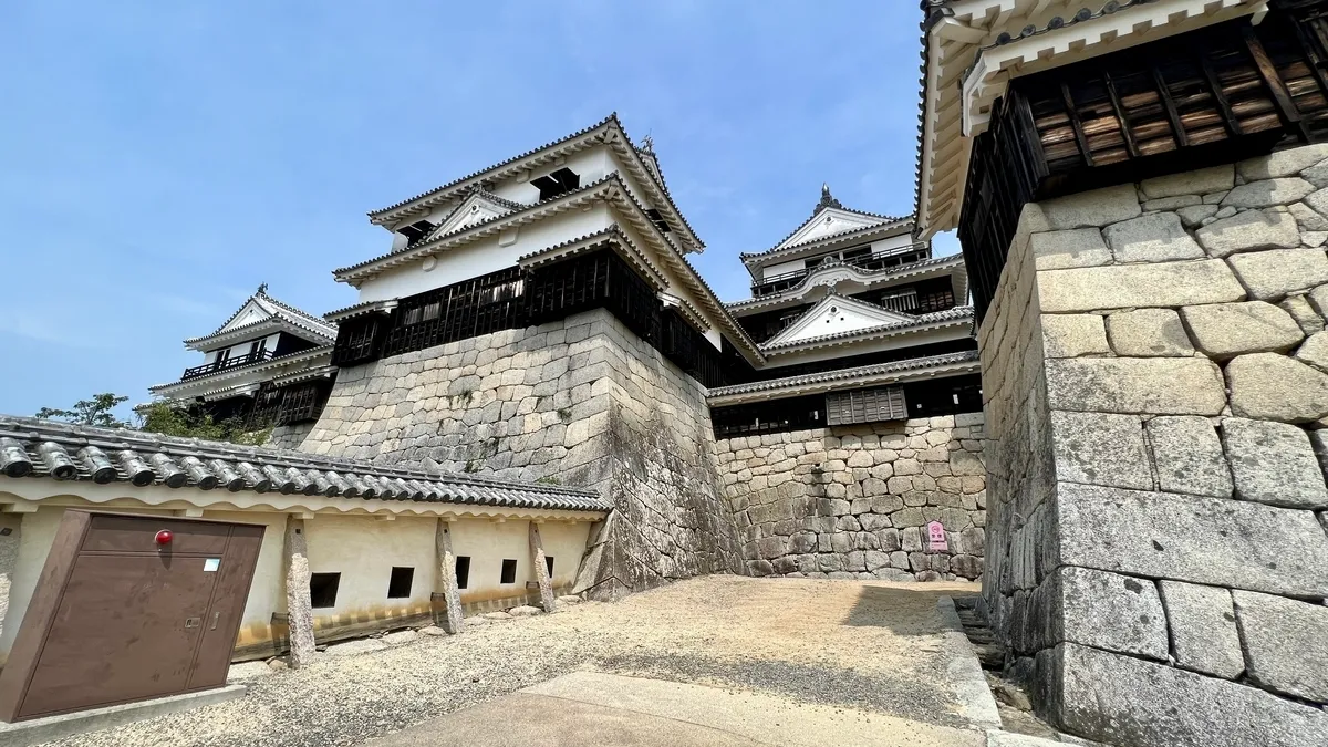 松山城